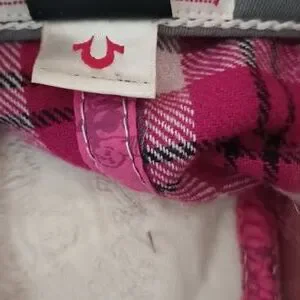 True Religion | Accessories | True Religion Distressed Pink  display picture 3